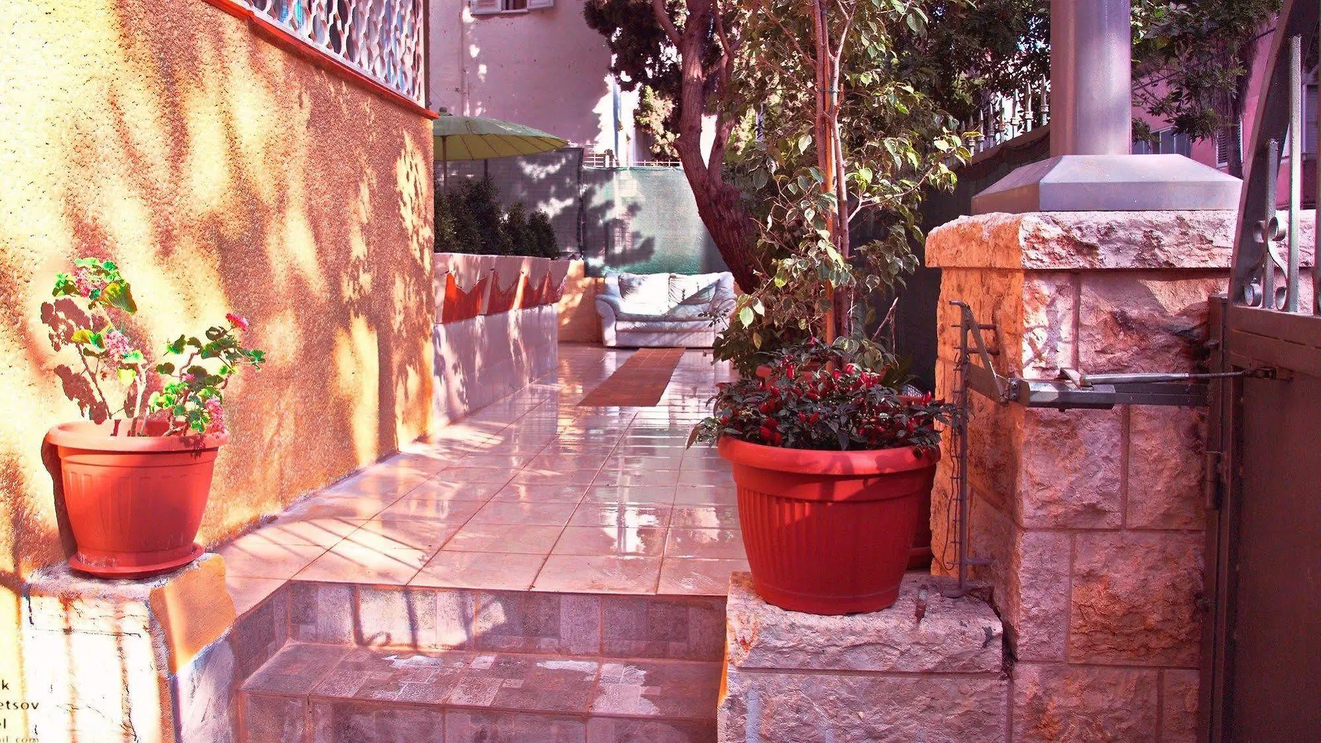 Aparthotel Pevzner House 1956 In Haifa Center