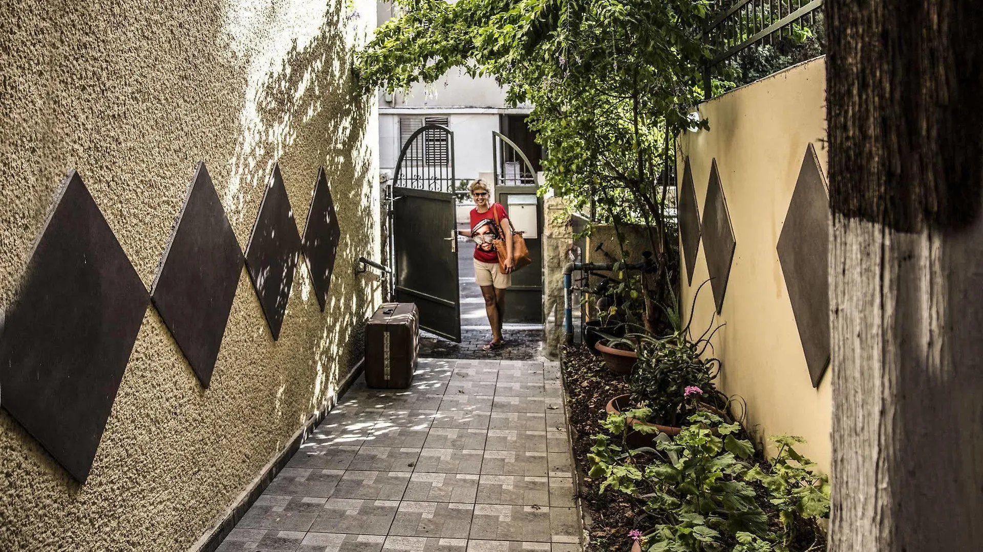 Pevzner House 1956 In Haifa Center